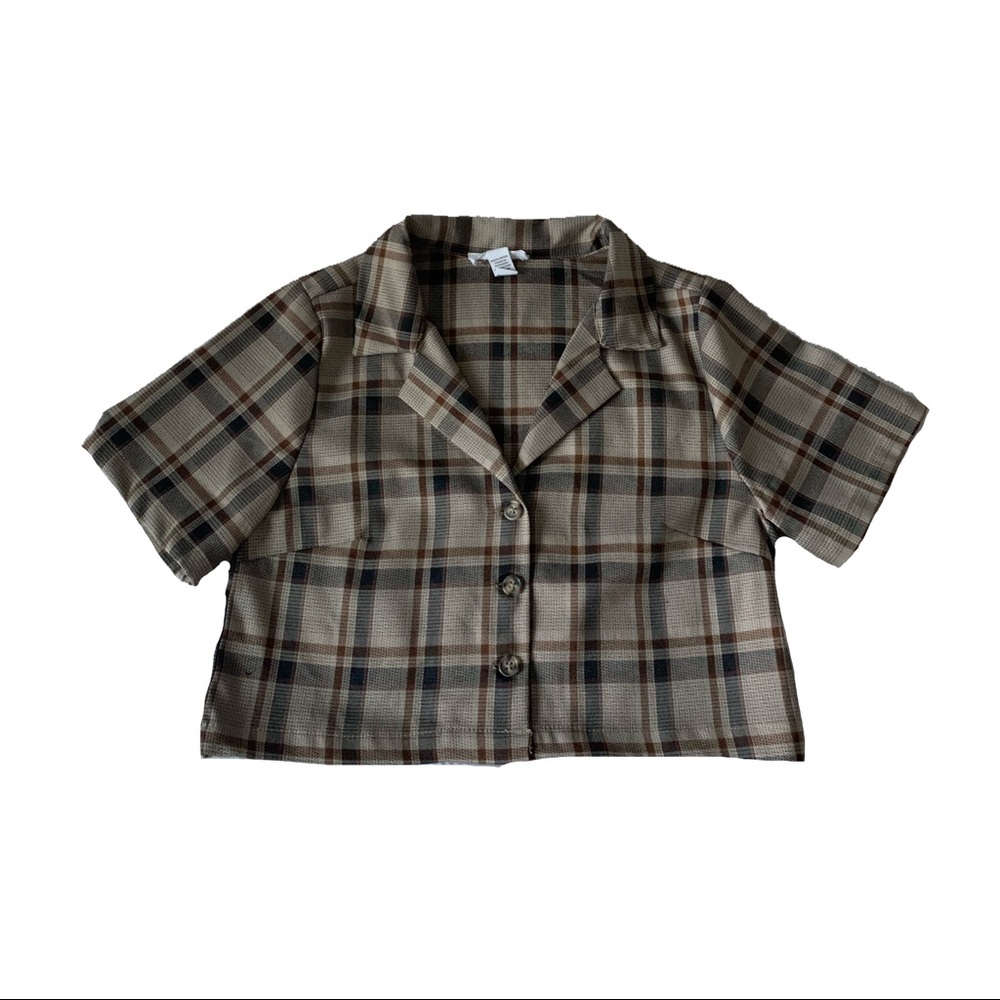 Tillys cropped flannel top!